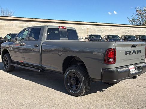 New 2026 RAM 2500 Tradesman AWD/4WD image 3