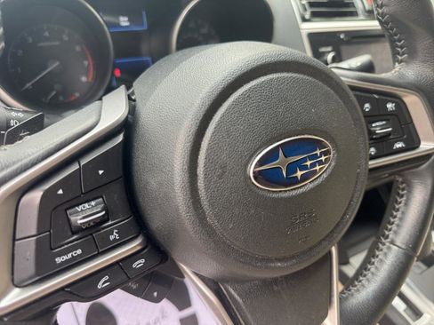 Used 2019 Subaru Outback 2.5i Premium w/ Popular Package #2 AWD/4WD image 19