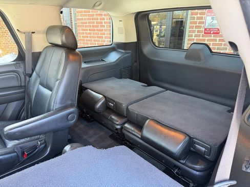 Used 2008 GMC Yukon Denali image 21
