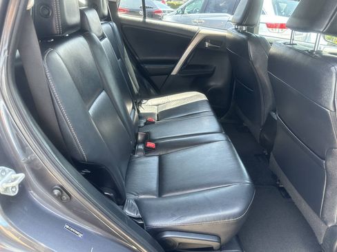 Used 2013 Toyota RAV4 Limited AWD/4WD image 14