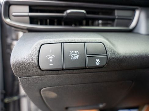 New 2025 Hyundai Elantra SEL image 20