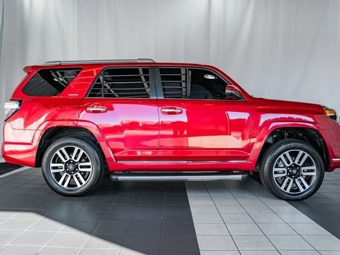 Used 2019 Toyota 4Runner Limited image 3
