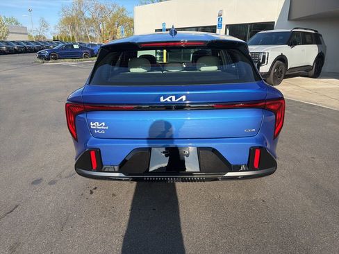 New 2026 Kia K4 GT-Line image 8