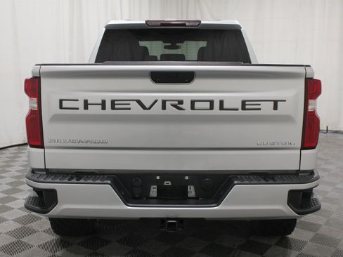 Used 2021 Chevrolet Silverado 1500 Custom AWD/4WD image 27