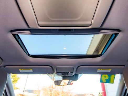 Used 2019 Honda Odyssey Elite image 47