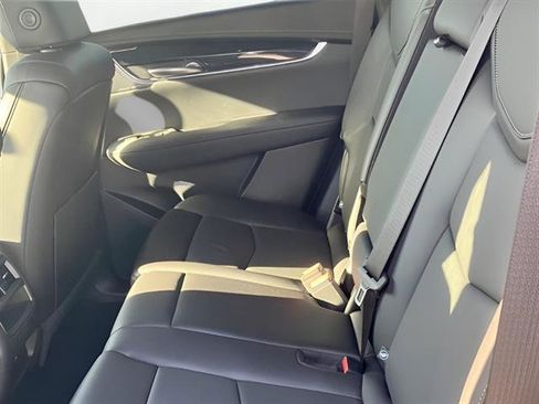 Certified 2023 Cadillac XT5 Premium Luxury image 11