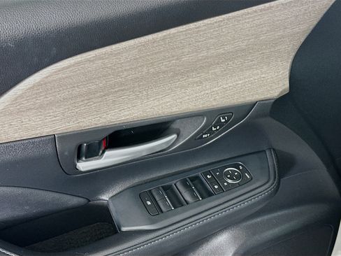 Used 2024 Toyota Grand Highlander FWD image 15