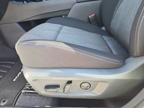 New 2026 Nissan Rogue SV w/ Cold Weather Package FWD image 28