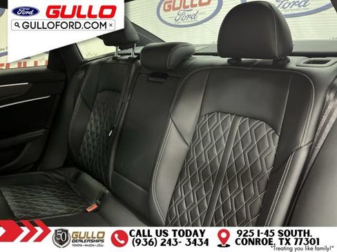 Used 2020 Audi S6 Prestige w/ Prestige Package AWD/4WD image 13