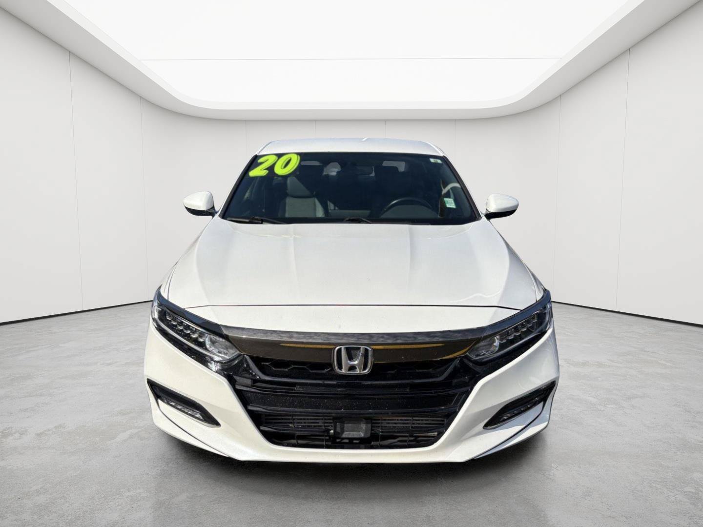 Used 2020 Honda Accord Sport image 2