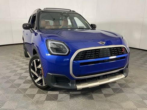 Certified 2025 MINI Cooper Countryman S image 9
