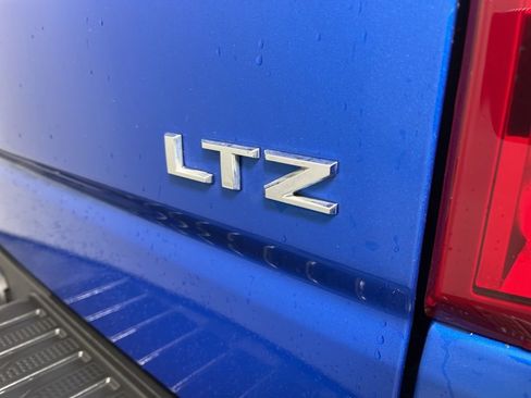Used 2022 Chevrolet Silverado 1500 LTZ w/ LTZ Convenience Package II AWD/4WD image 20