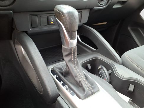 Used 2023 Nissan Frontier 4x4 King Cab image 22