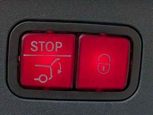 Used 2025 Mercedes-Benz AMG GT 53 image 19