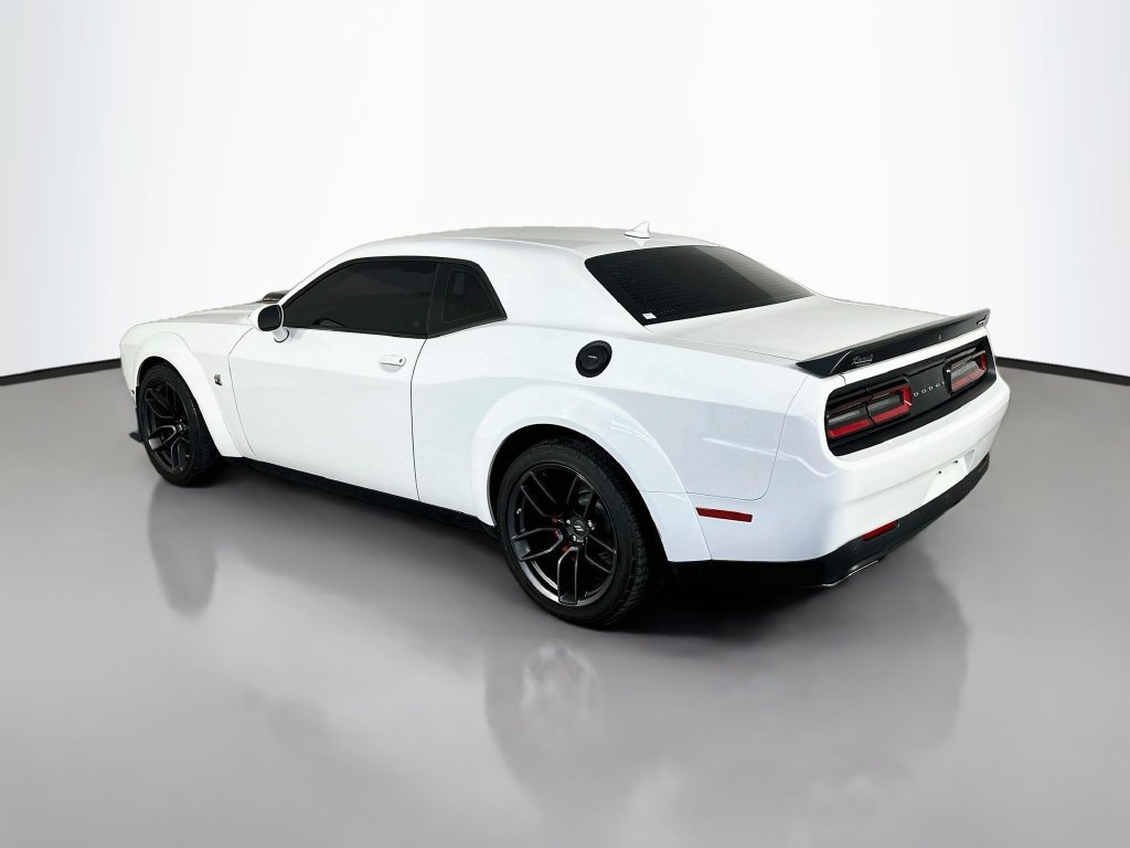 Used 2021 Dodge Challenger R/T Scat Pack RWD image 5