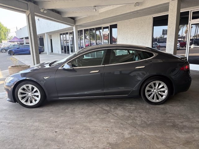 Used 2016 Tesla Model S RWD image 7
