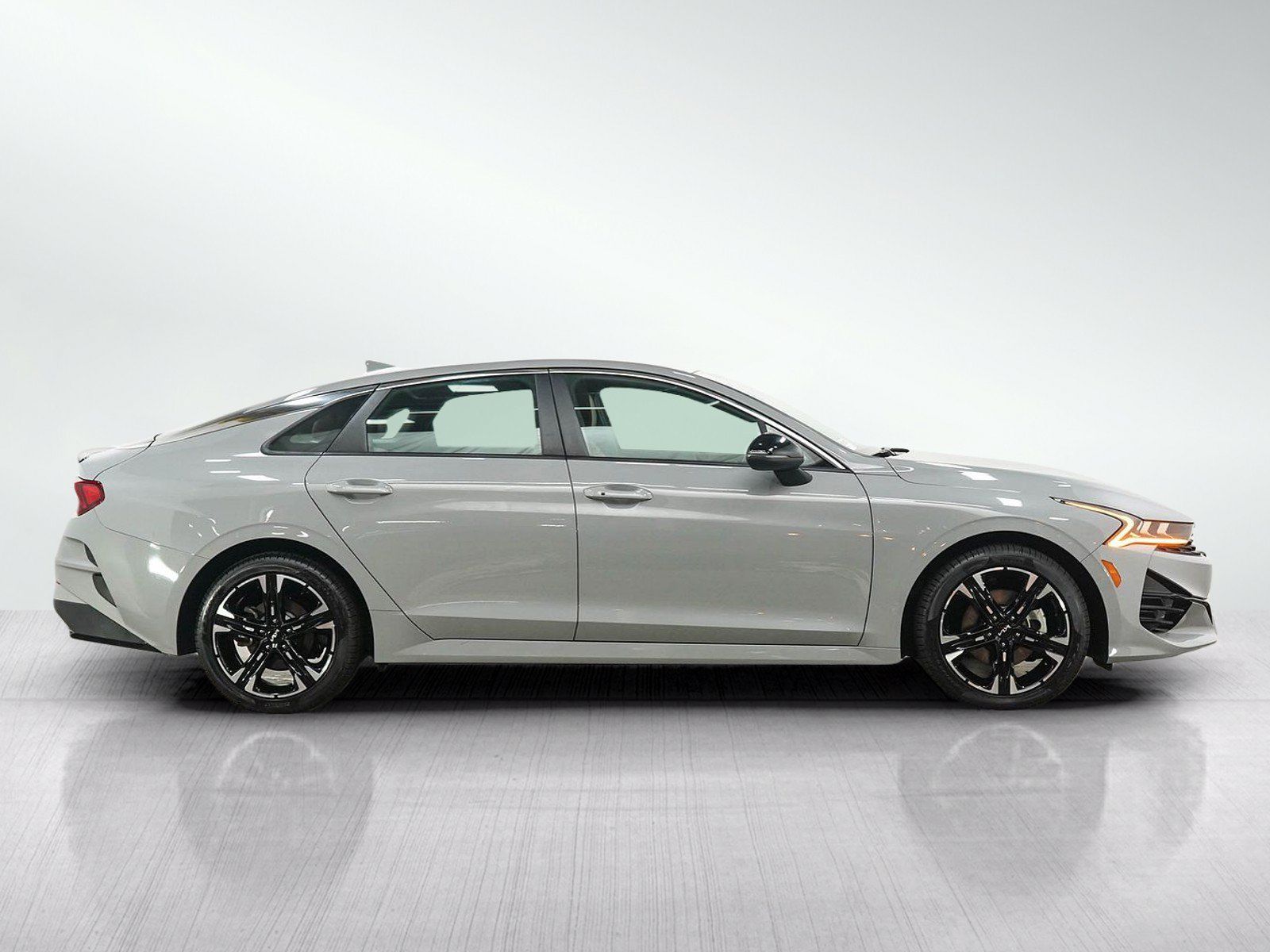 Used 2024 Kia K5 GT-Line w/ GT-Line Premium Package AWD/4WD image 7