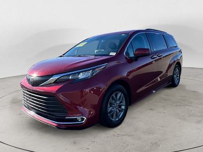 Used 2024 Toyota Sienna XLE w/ XLE Plus Package