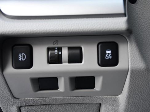 Used 2015 Subaru Forester 2.5i Premium w/ All-Weather Package image 33