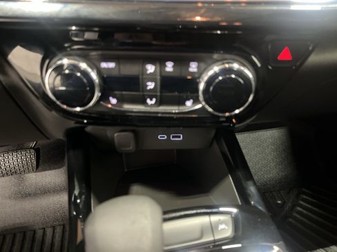 Certified 2026 Chevrolet Trax RS w/ Driver Confidence Package FWD image 16