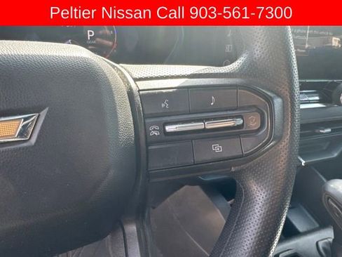 Used 2024 Chevrolet Colorado W/T RWD image 13