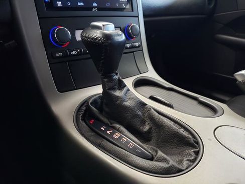 Used 2005 Chevrolet Corvette Convertible image 22