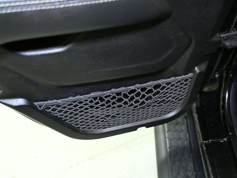 Used 2020 Jeep Wrangler Unlimited Sahara image 56