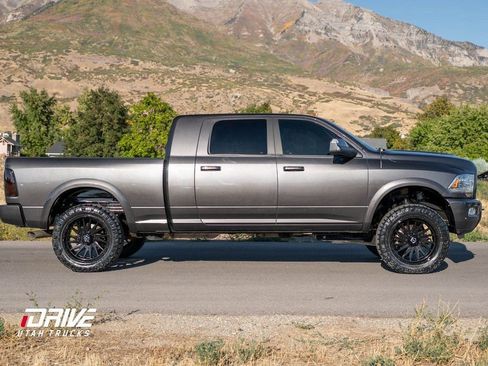 Used 2016 RAM 2500 Laramie image 9