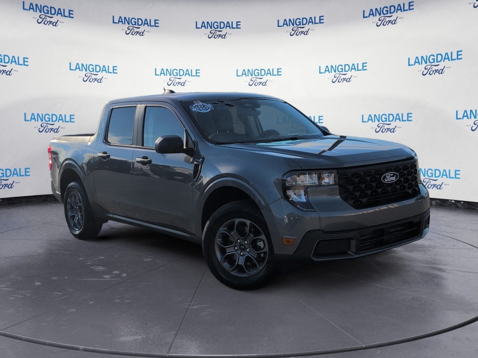 Used 2026 Ford Maverick XLT AWD/4WD image 2