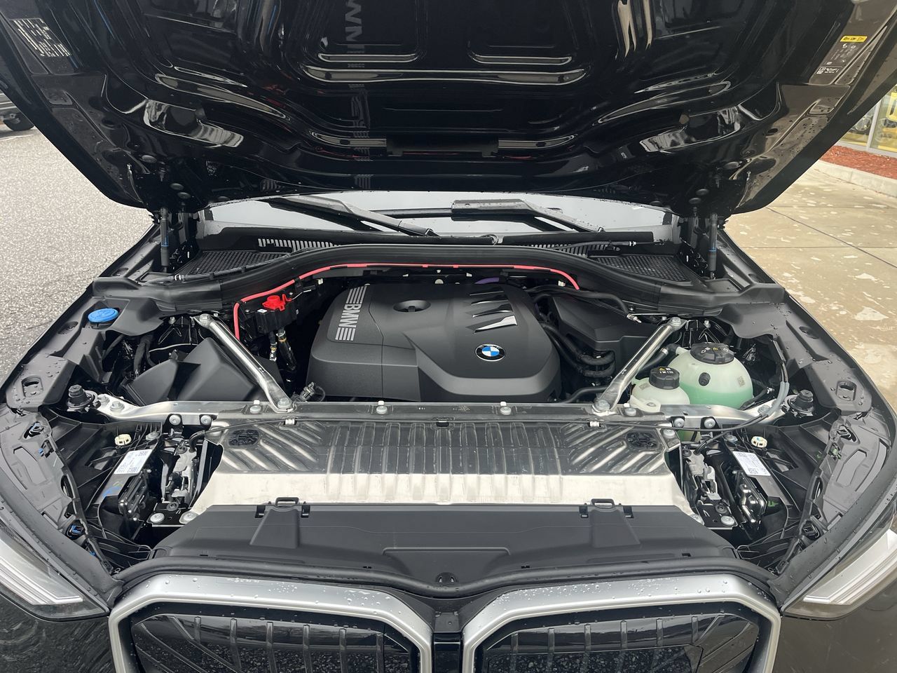 Certified 2026 BMW X3 xDrive30i w/ M Sport Package AWD/4WD image 38