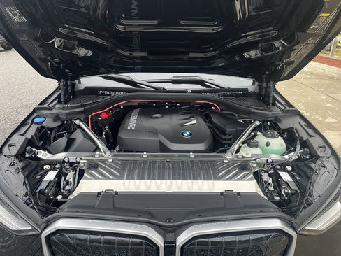 Used 2026 BMW X3 xDrive30 w/ M Sport Package AWD/4WD image 38