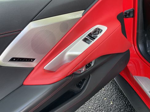 Used 2020 Chevrolet Corvette Stingray Preferred Cpe w/ 2LT Preferred Equipment Group RWD image 14