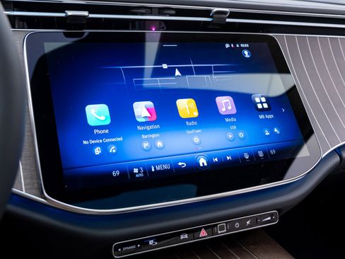 New 2026 Mercedes-Benz E 350 4MATIC Sedan image 25