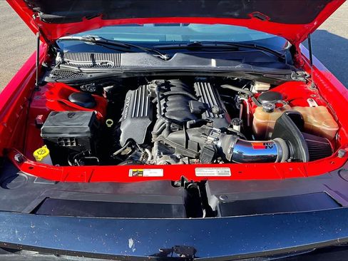 Used 2013 Dodge Challenger SRT8 w/ Harman Kardon Audio Group image 9