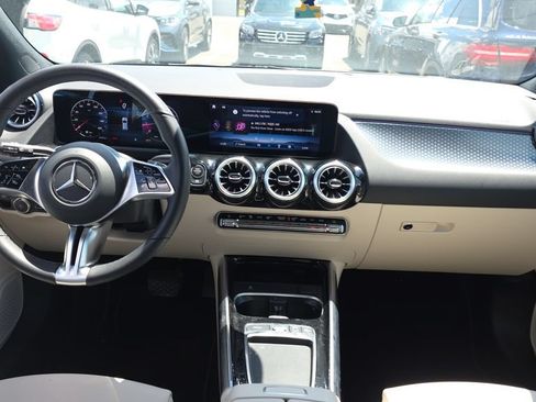 Certified 2025 Mercedes-Benz GLA 250 image 24