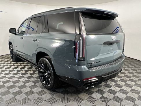 Used 2026 Cadillac Escalade V w/ LPO, ONYX Package AWD/4WD image 6