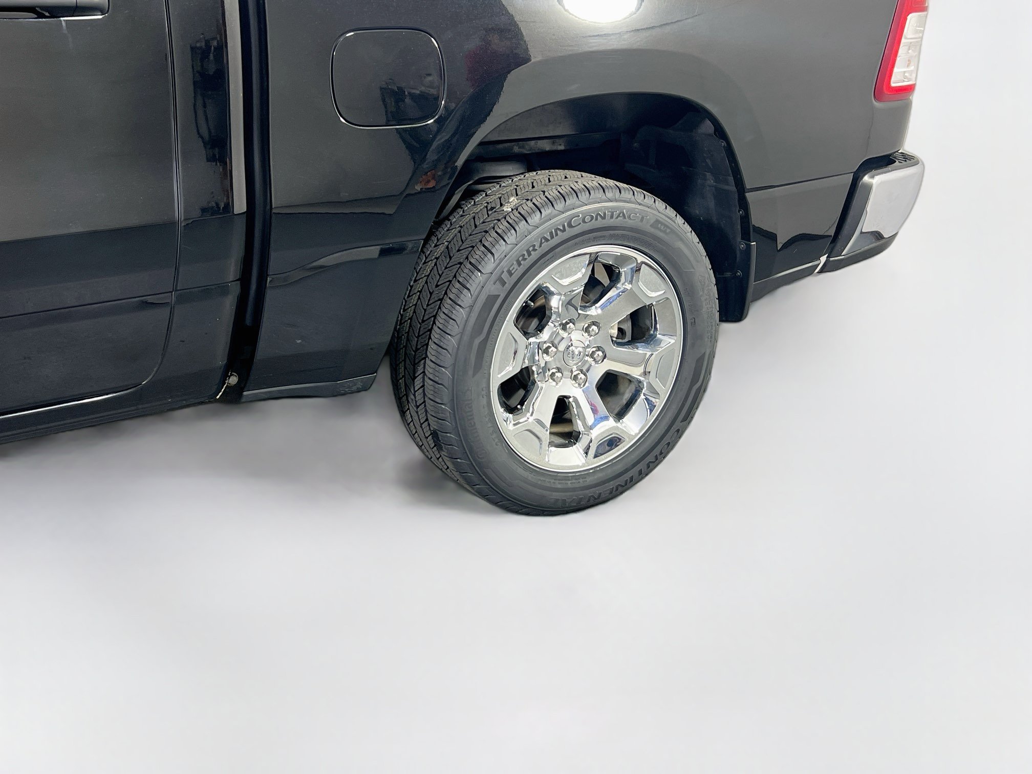 Used 2023 RAM 1500 Big Horn AWD/4WD image 29