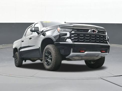 Used 2024 Chevrolet Silverado 1500 ZR2 w/ Technology Package AWD/4WD image 59