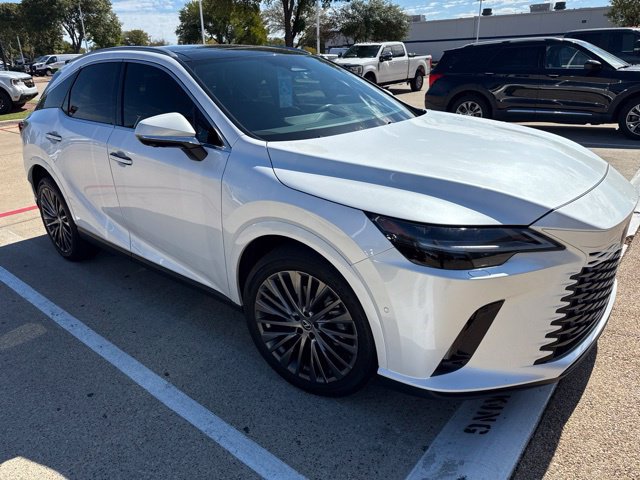 Used 2024 Lexus RX 350 FWD w/ Convenience Package image 2
