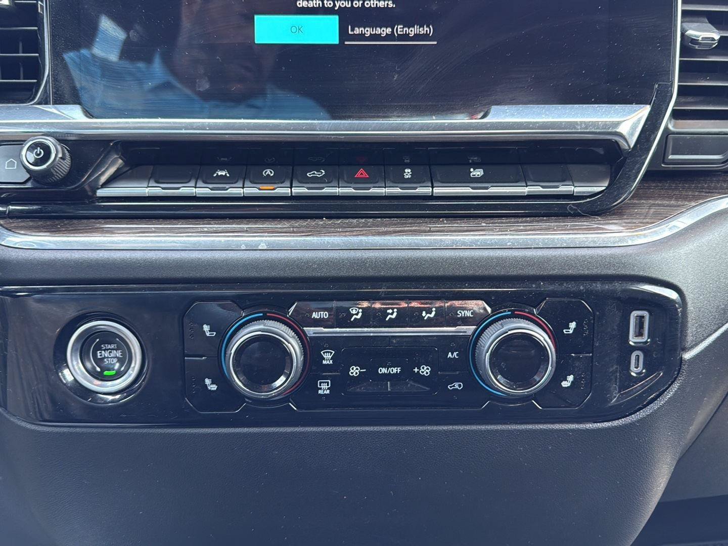 Used 2024 Chevrolet Silverado 1500 RST AWD/4WD image 15