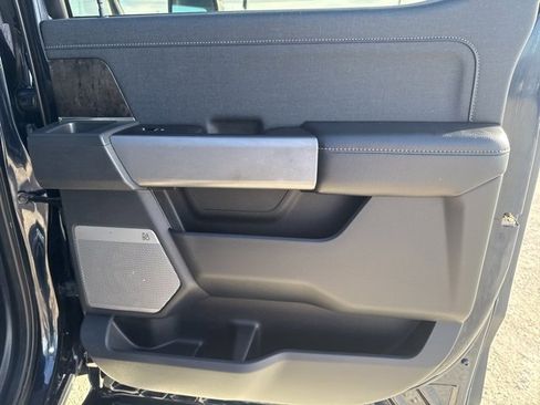 Used 2023 Ford F350 Lariat w/ Lariat Ultimate Package image 31