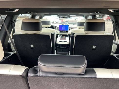 Used 2024 Toyota Sequoia Capstone image 28