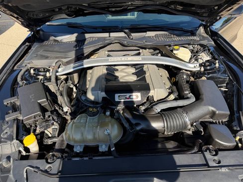 Used 2015 Ford Mustang GT Premium w/ Equipment Group 401A RWD image 17