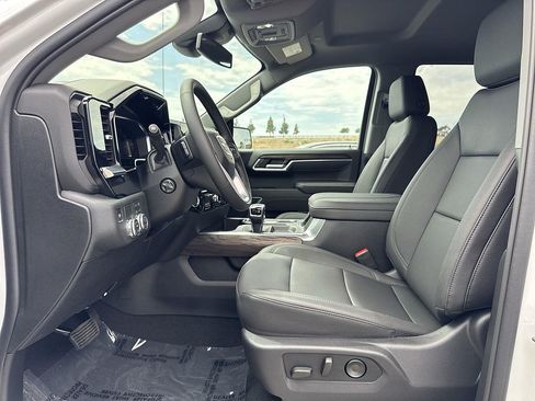 New 2026 GMC Sierra 1500 SLT w/ SLT Premium Plus Package RWD image 21