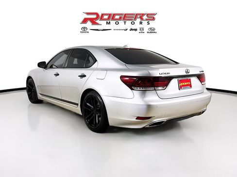 Used 2014 Lexus LS 460 w/ Comfort Package RWD image 11