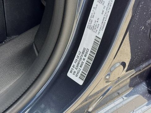 New 2026 RAM 1500 4x4 Crew Cab image 29