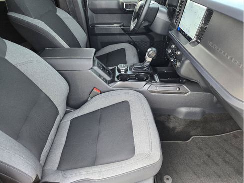 Used 2025 Ford Bronco Big Bend AWD/4WD image 14