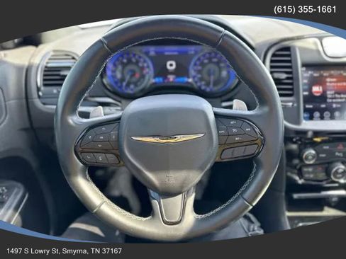 Used 2018 Chrysler 300 S w/ 300S Premium Group image 17