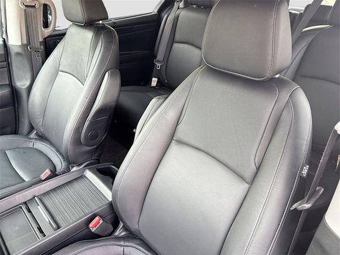 Used 2024 Honda Odyssey EX-L image 20
