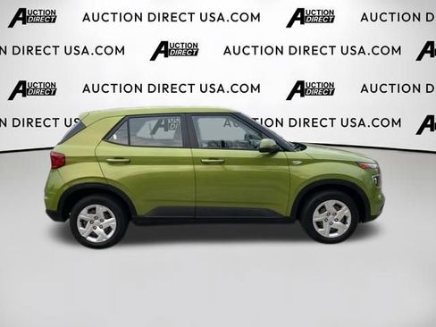 Used 2020 Hyundai Venue SE FWD image 22